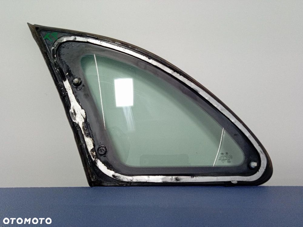 SKODA FABIA II 5J KOMBI SZYBA KAROSERYJNA TYŁ PRAWA 5J9845298 - 4