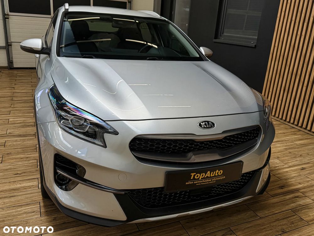 Kia XCeed 1.4 T-GDI L Business Line - 4