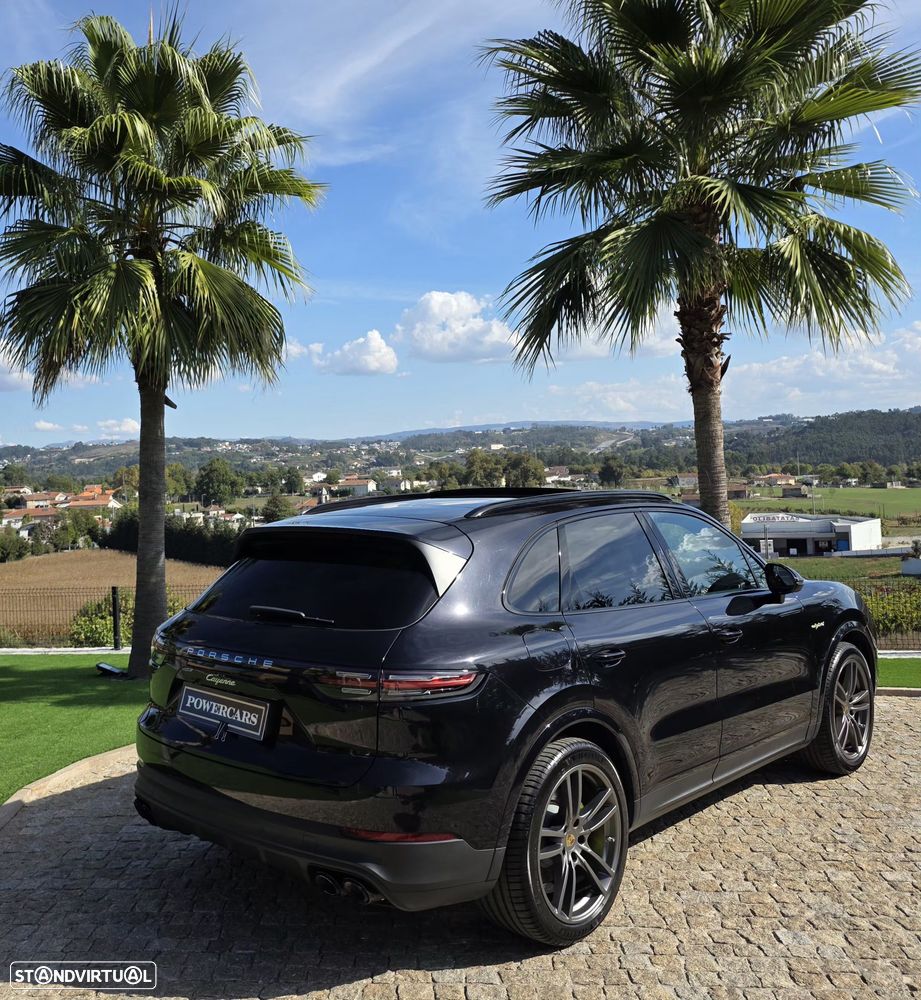 Porsche Cayenne E-Hybrid - 16