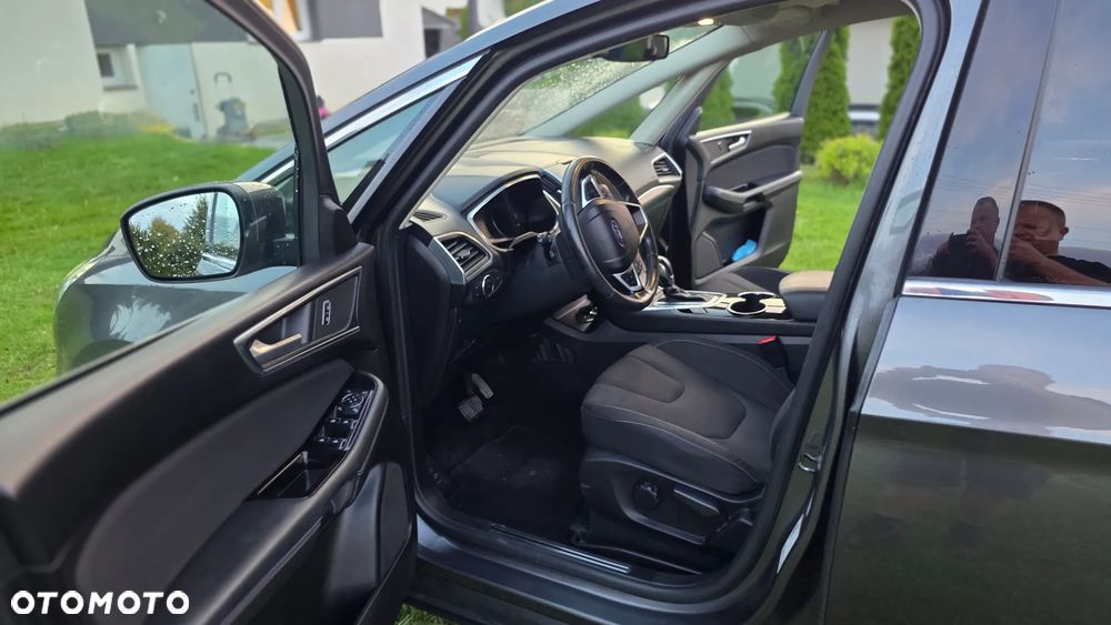 Ford S-Max 2.0 TDCi Titanium PowerShift - 21