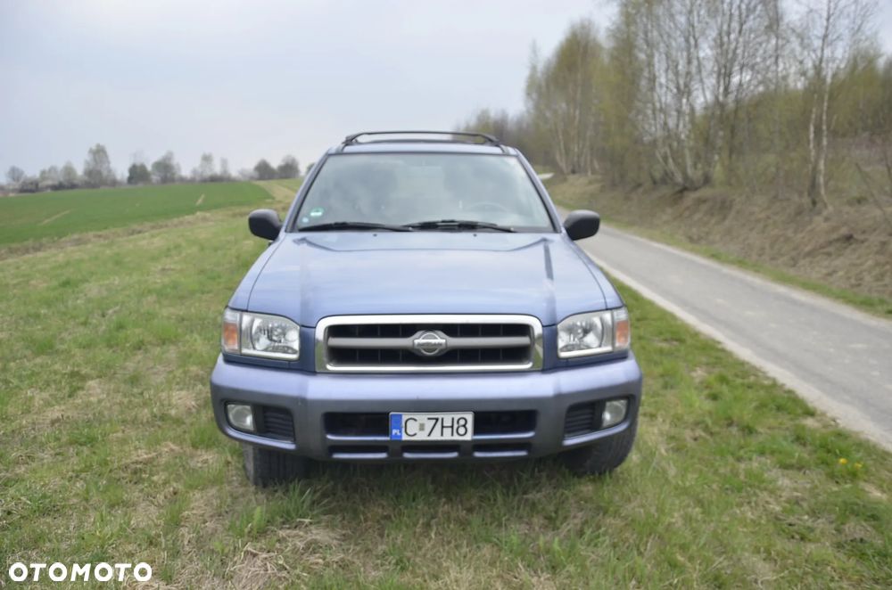 Nissan Pathfinder - 5
