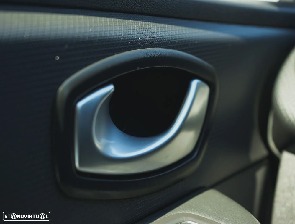 Renault Clio (Energy) dCi 90 Bose Edition - 22