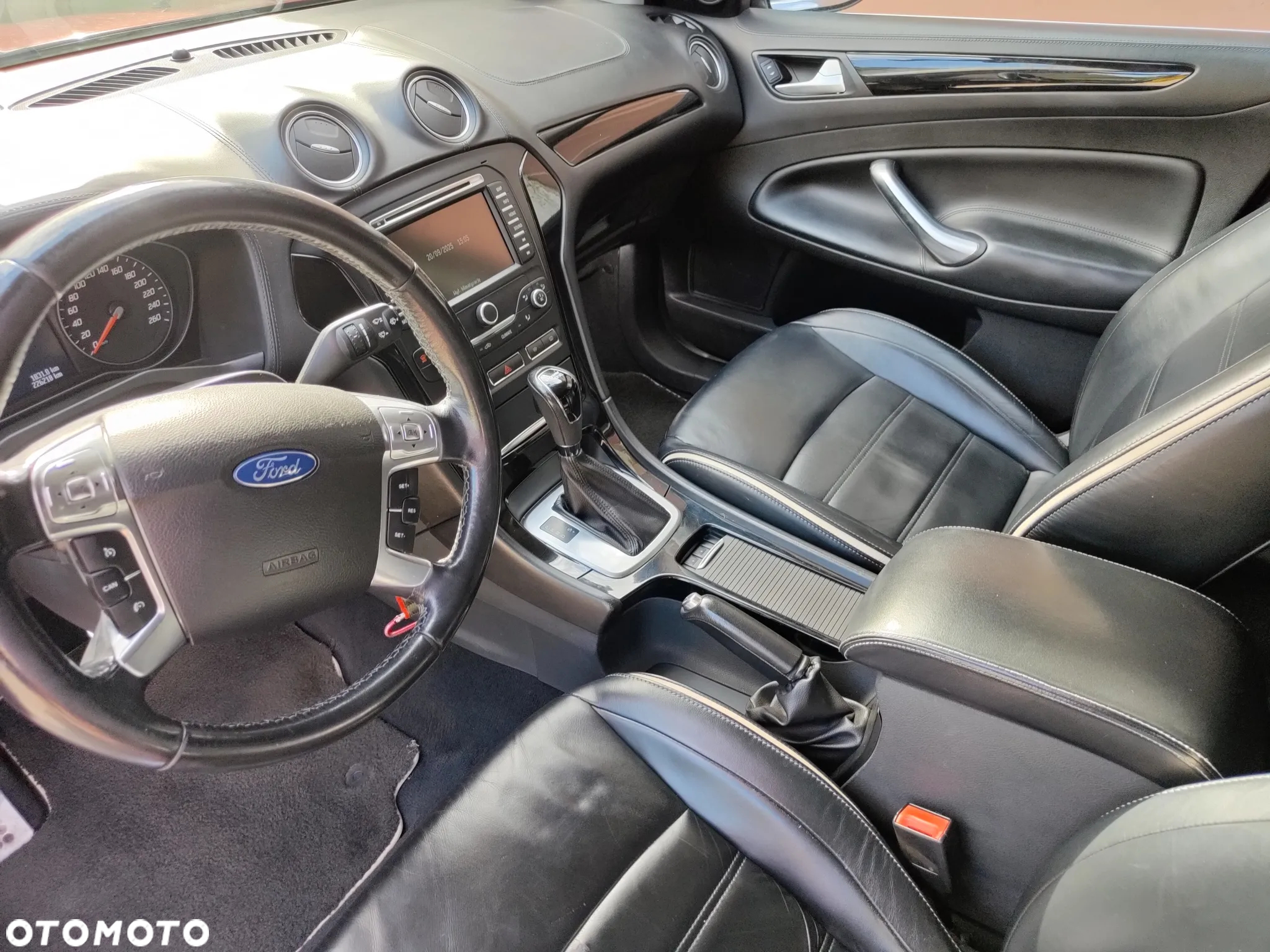 Ford Mondeo - 11