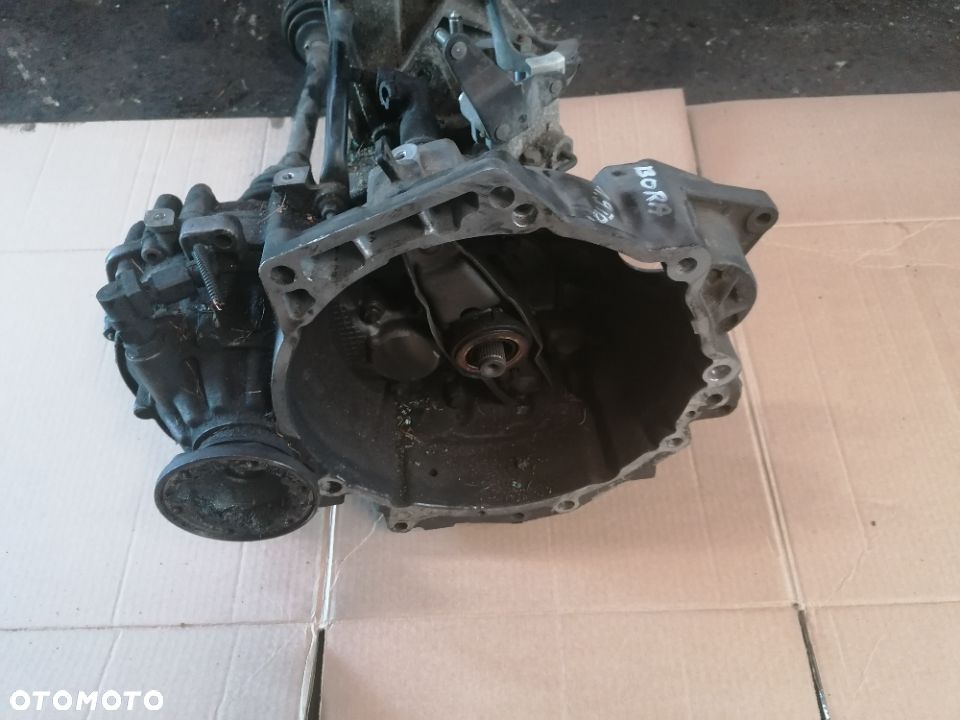 SKRZYNIA BIEGOW VW BORA LEON GOLF IV 1.9 TDI - 1