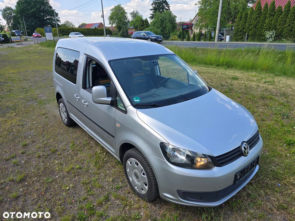 Volkswagen Caddy Trendline DSG - 12