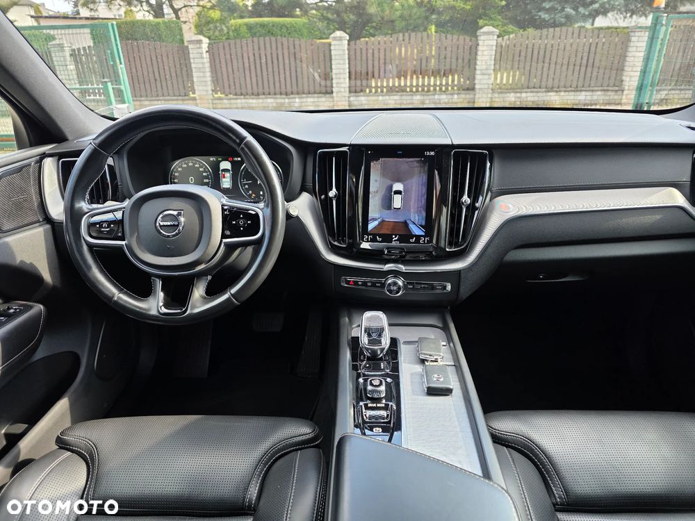 Volvo XC 60 D5 AWD Geartronic Inscription - 5