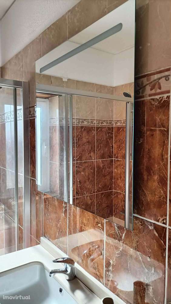 Apartamento no Estoril – a 5 min da praia | Sótão + Garagem - Grande imagem: 4/9