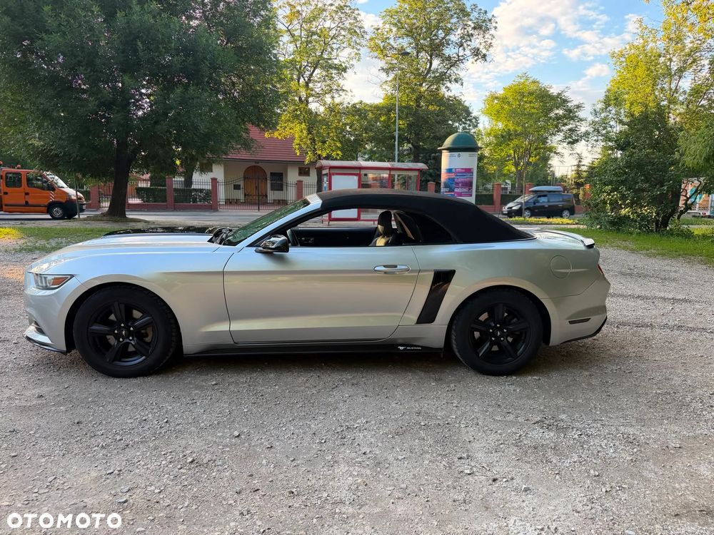 Ford Mustang 3.7 V6 - 26