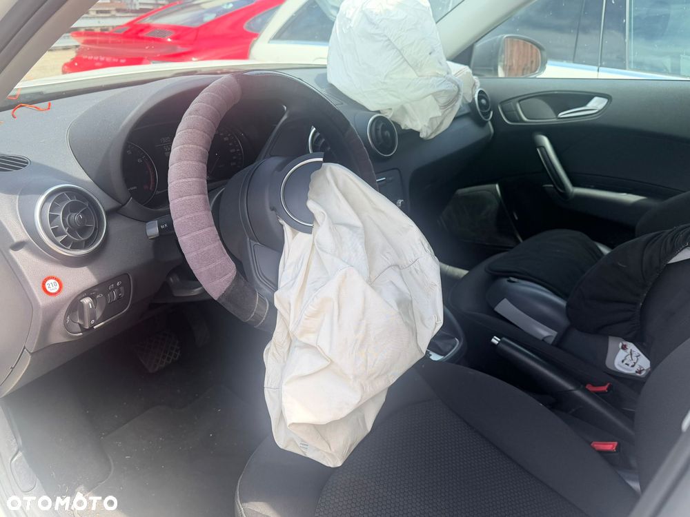 Audi A1 Sportback 1.0 TFSI ultra S tronic - 7