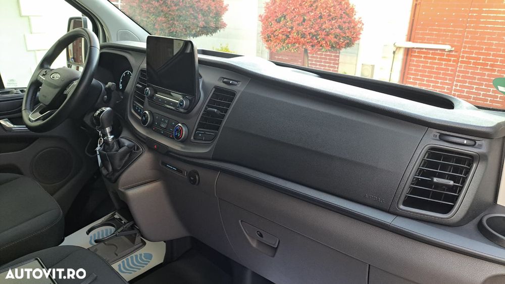 Ford CUSTOM VAN TREND L2H1 FWD - 23