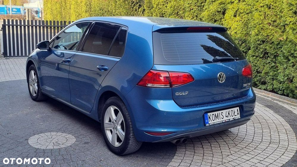 Volkswagen Golf - 4