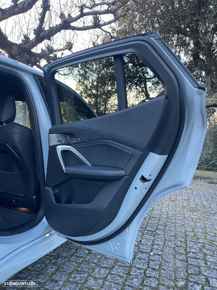 BMW iX2 xDrive30 Pack Desportivo M - 26
