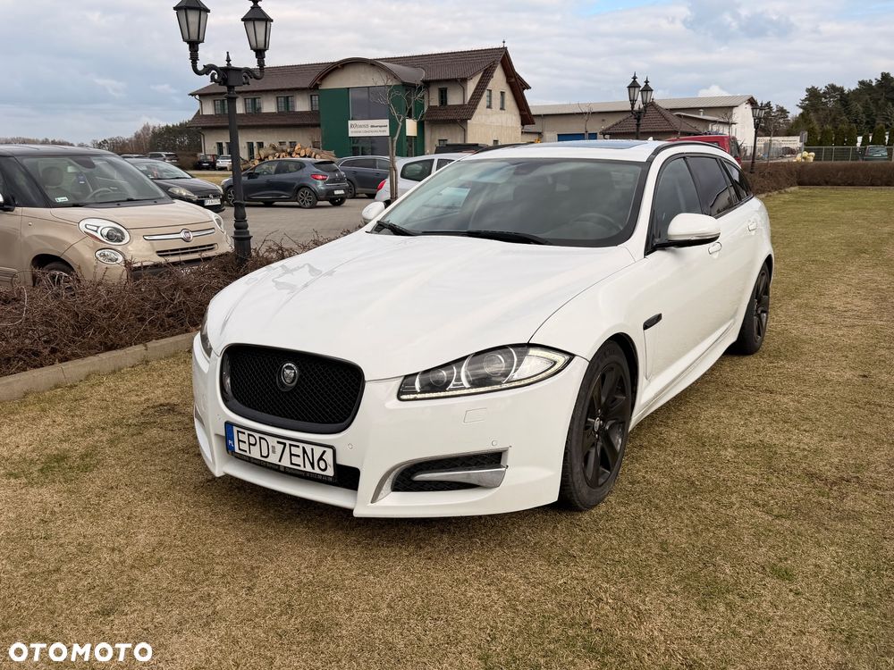 Jaguar XF 2.2 D Premium Luxury - 3