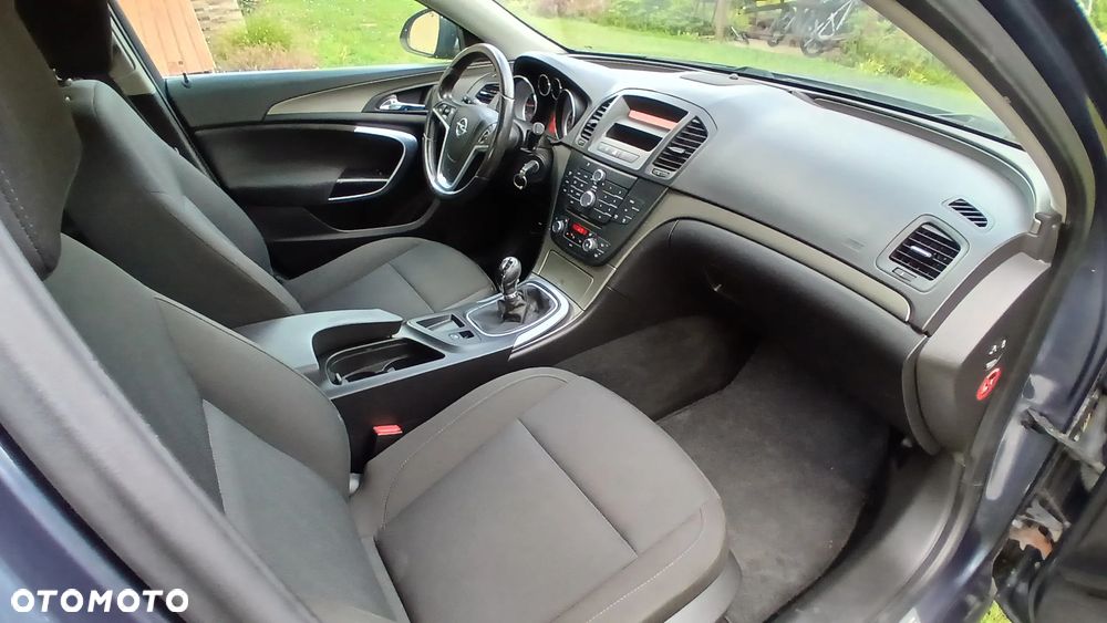 Opel Insignia 1.6 - 15