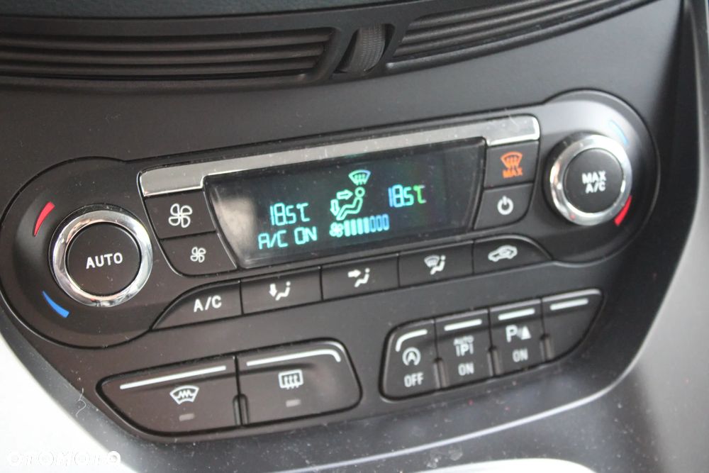 Ford C-MAX 1.6 EcoBoost Start-Stop-System Titanium - 31