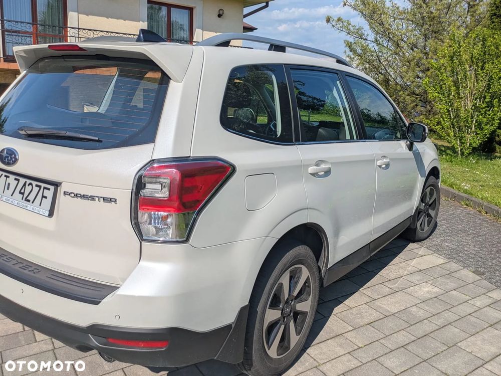 Subaru Forester 2.0 i Exclusive (EyeSight) Lineartronic - 5