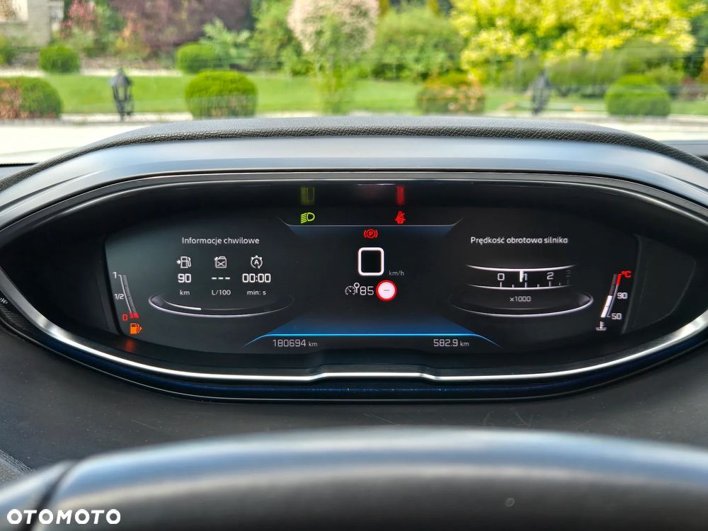 Peugeot 5008 BlueHDi 130 Active Pack - 21