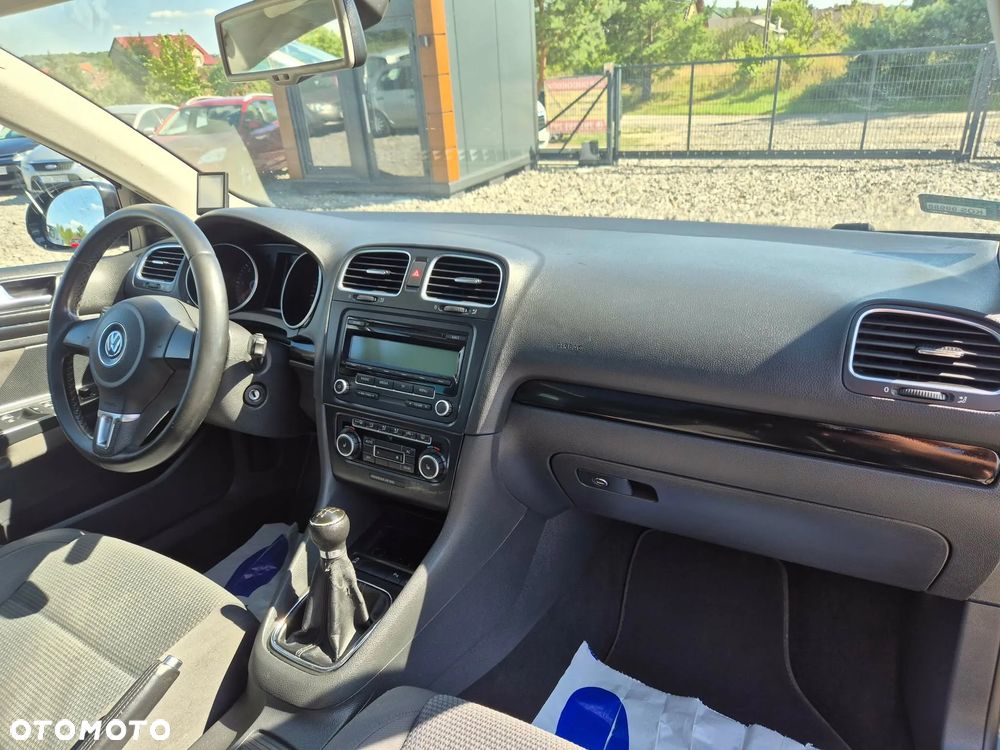 Volkswagen Golf 1.6 TDI Highline - 14