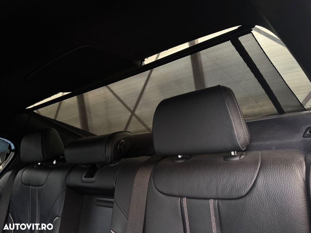 BMW Seria 5 540i xDrive AT - 12