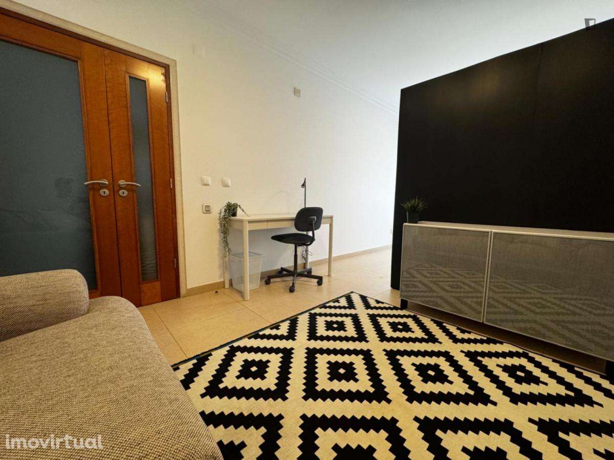 Quarto - localizado em Lisbon - Grande imagem: 4/13
