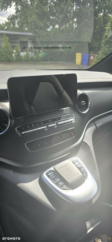 Mercedes-Benz Klasa V 300 d 4-Matic 9G-Tronic (ekstra d³) - 3