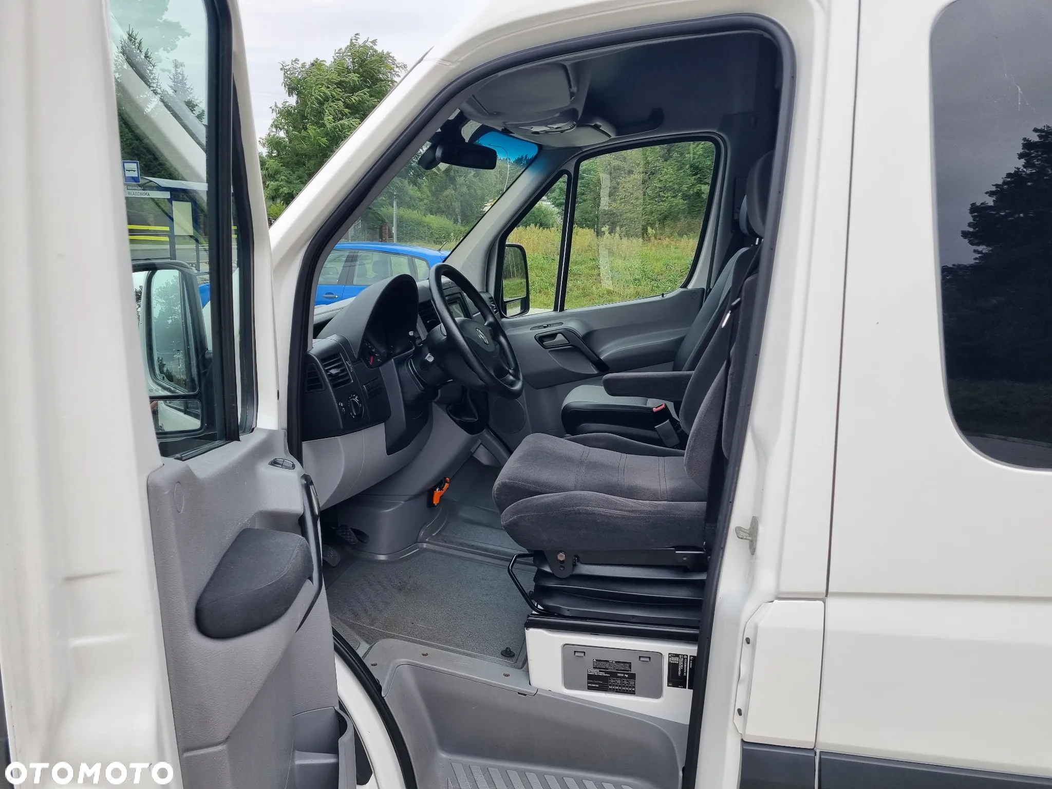 Volkswagen Crafter - 11