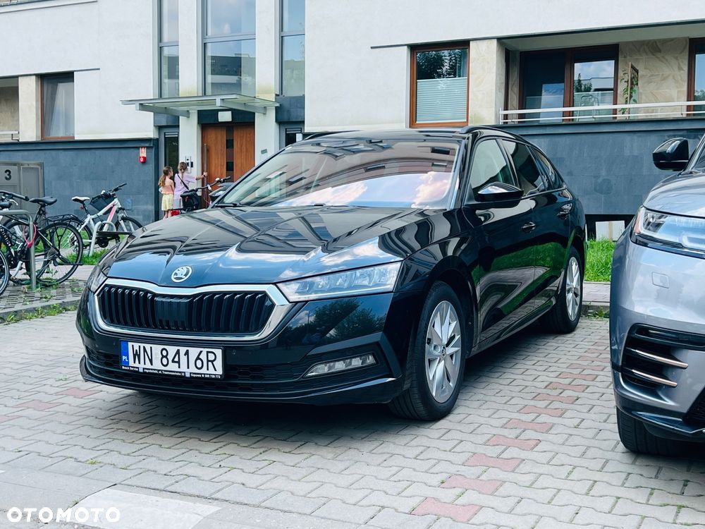 Skoda Octavia 2.0 TDI Ambition DSG - 1
