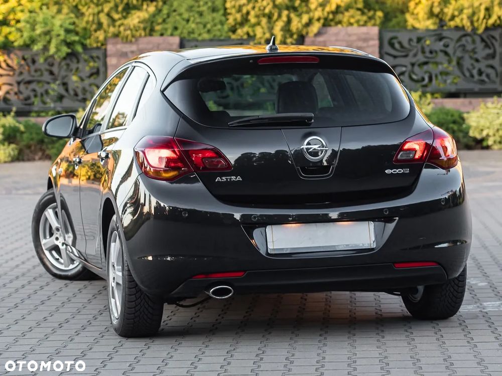 Opel Astra 1.4 Turbo Cosmo - 8