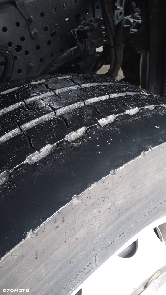 Mercedes-Benz 1845 - 11