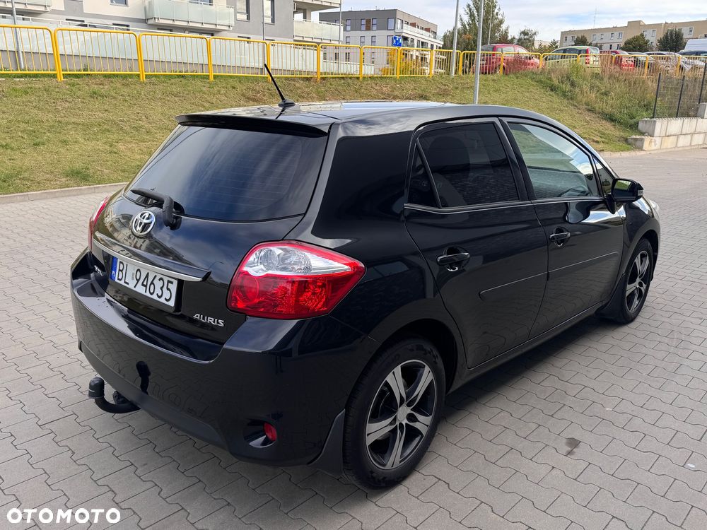 Toyota Auris - 9