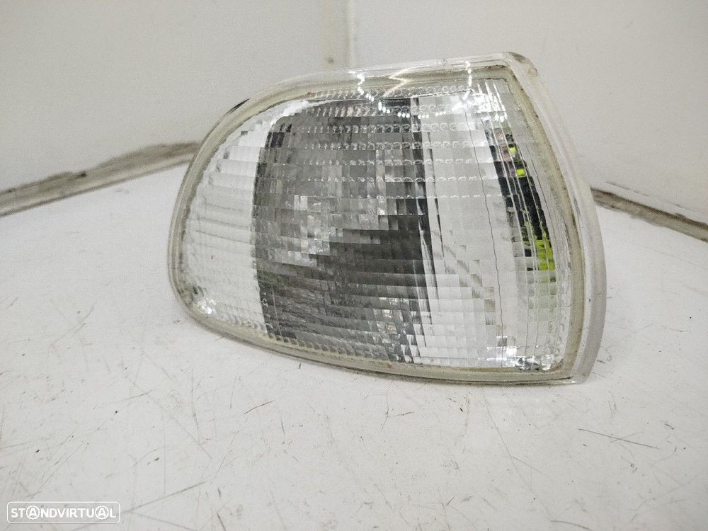 Farolim De Pisca Frente Dto Fiat Palio Weekend (178_) - 1