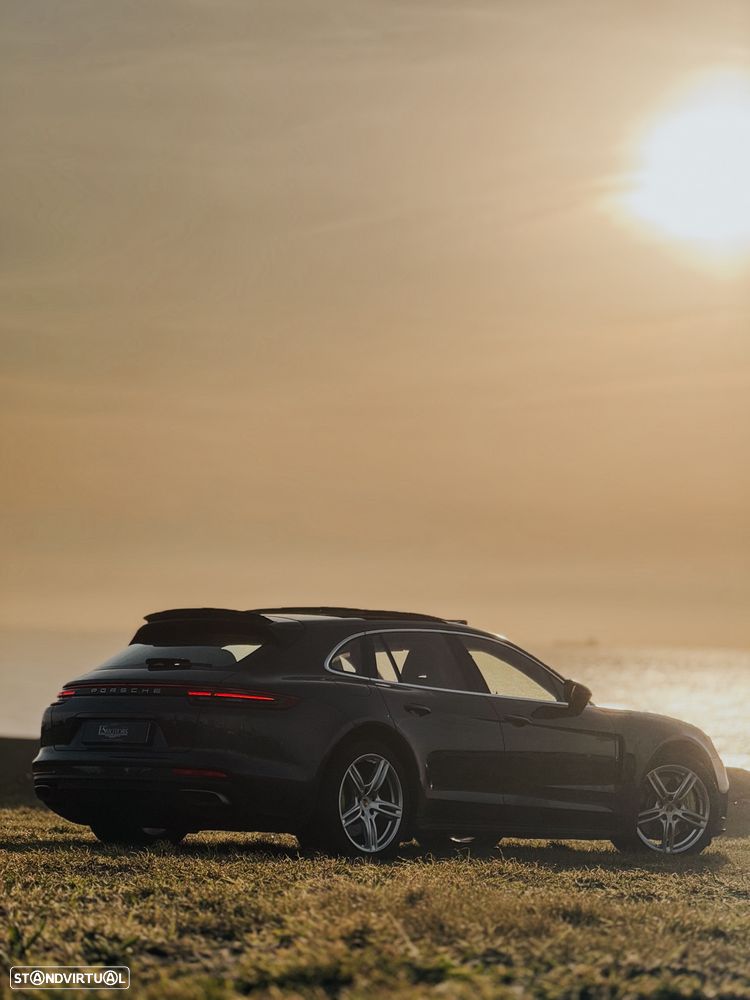 Porsche Panamera Sport Turismo - 5