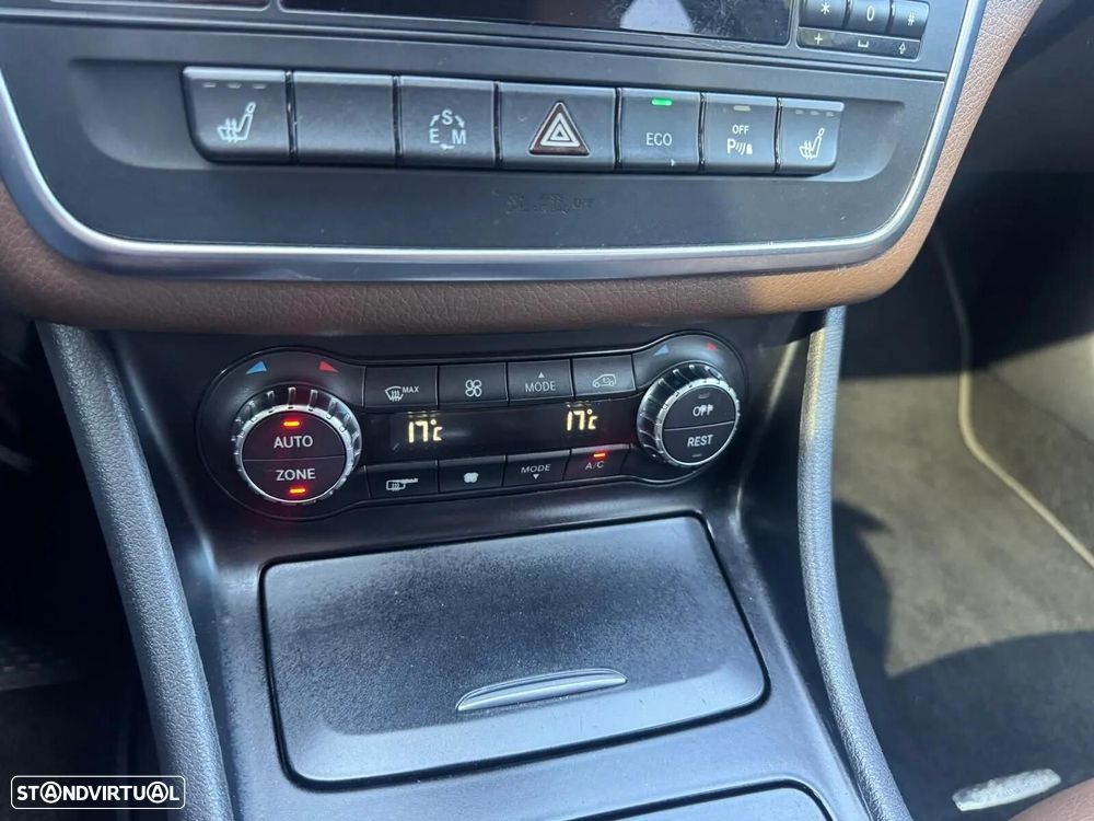 Mercedes-Benz A 220 - 31
