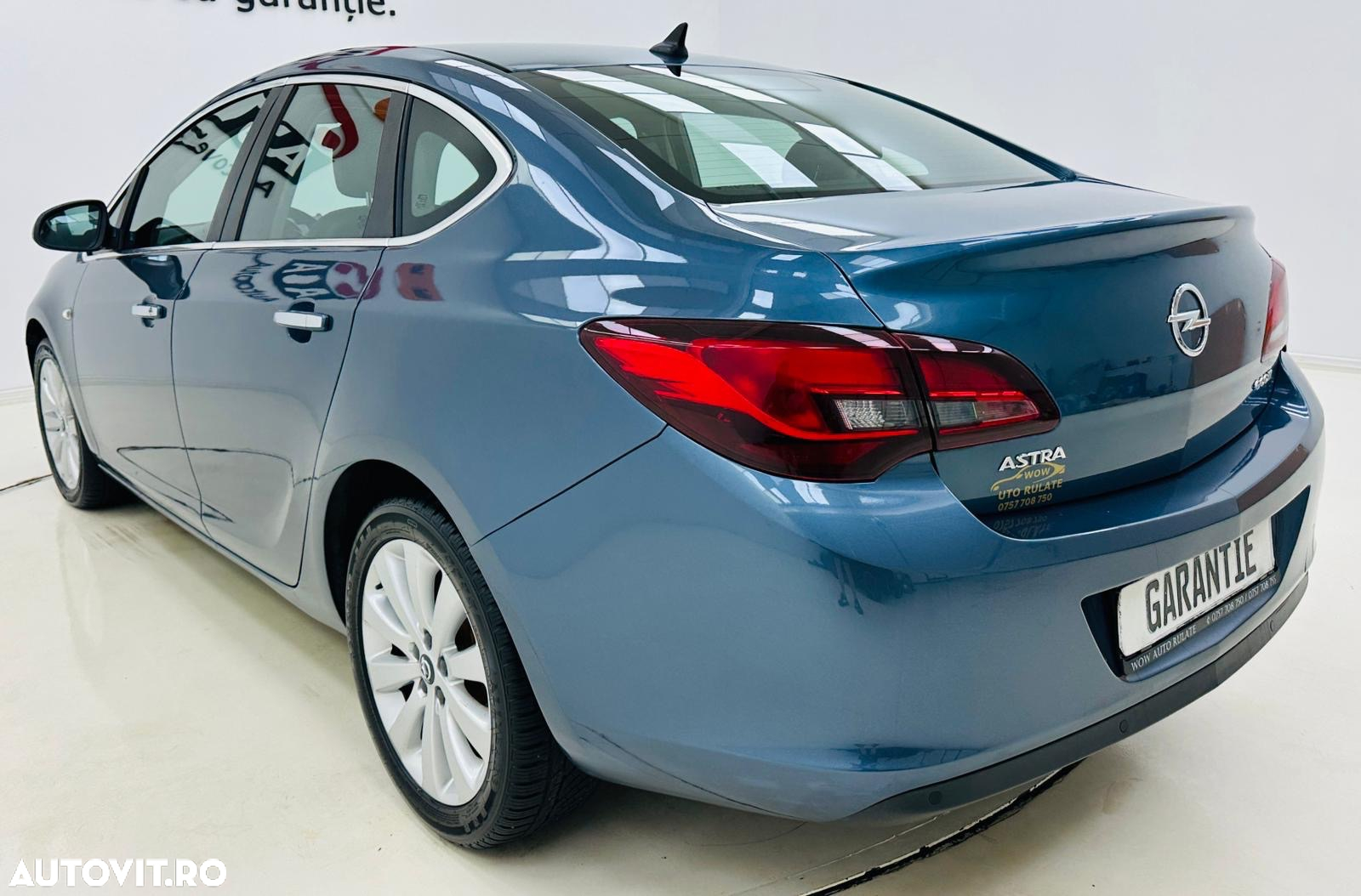 Opel Astra - 4