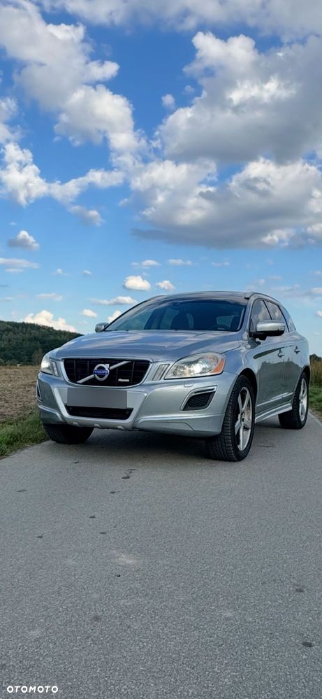 Volvo XC 60 T6 AWD R-Design - 10