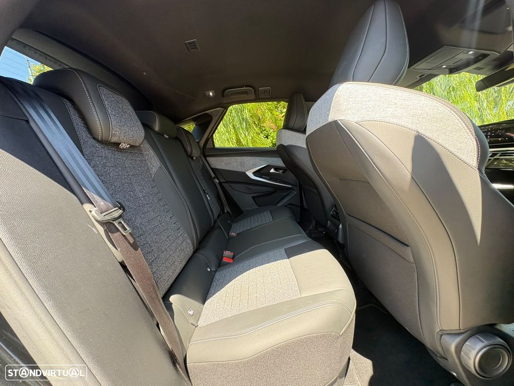 Peugeot 3008 1.2 Hybrid Active Pack e-DCS6 - 40