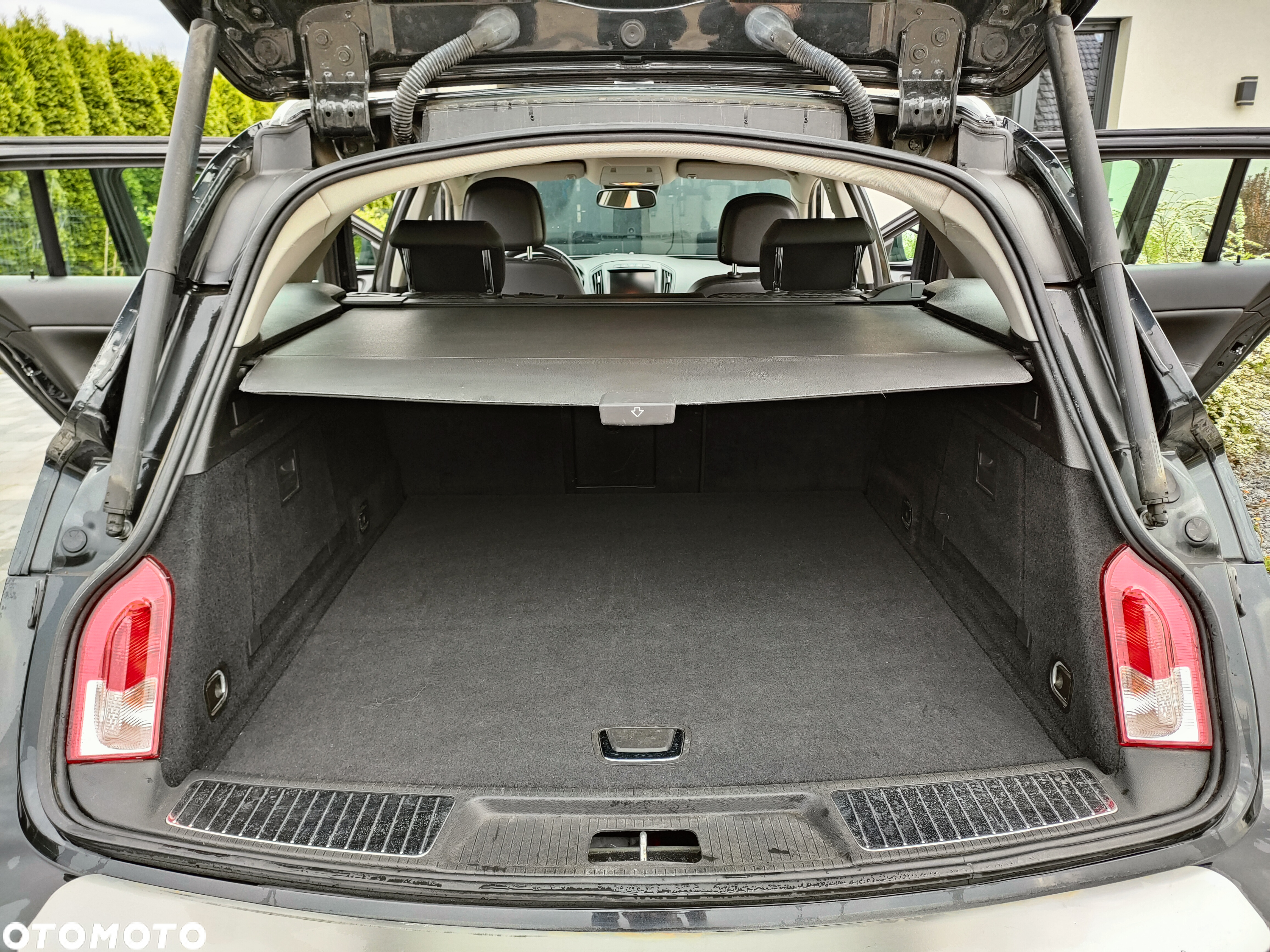 Opel Insignia 2.0 CDTI - 10