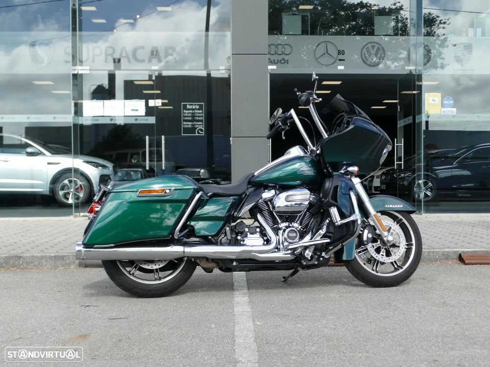 Harley-Davidson FL - 7