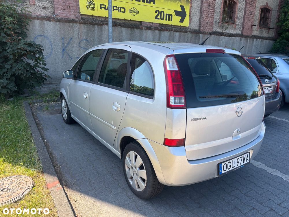Opel Meriva 1.6 16V Essentia - 5