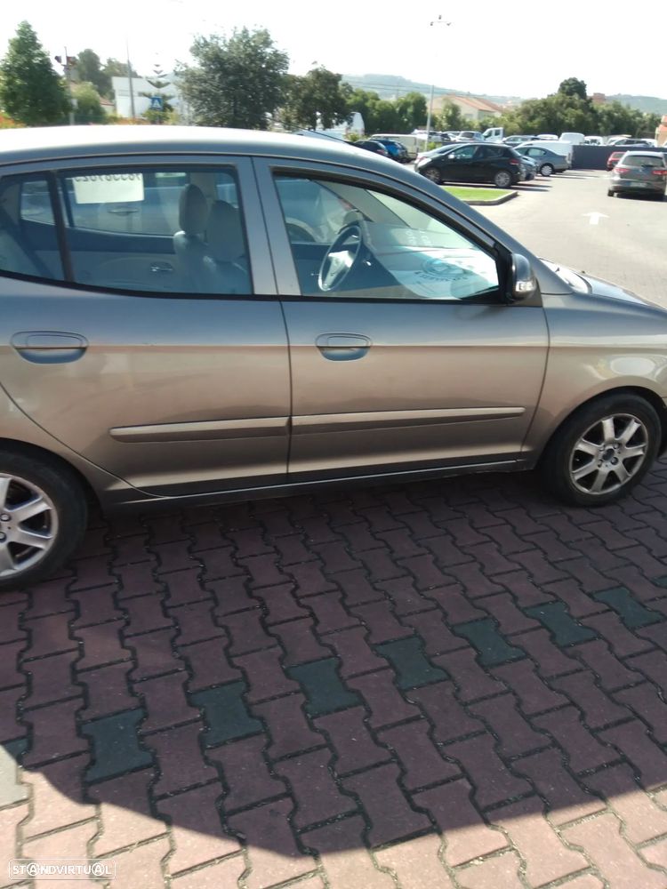 Kia Picanto 1.1 CRDi VGT EX - 9