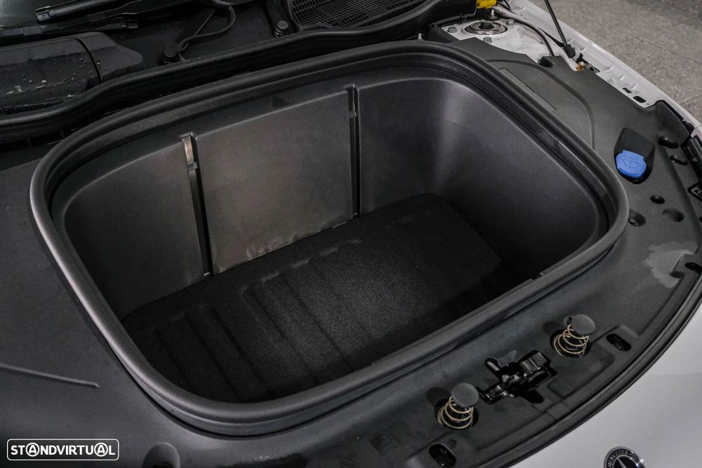 Mercedes-Benz CLA 250+ EQ - 13