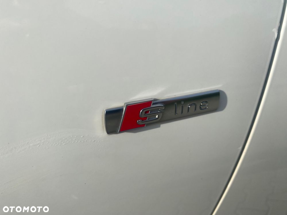 Audi A4 Avant 2.0 TDI clean diesel Multitronic - 10