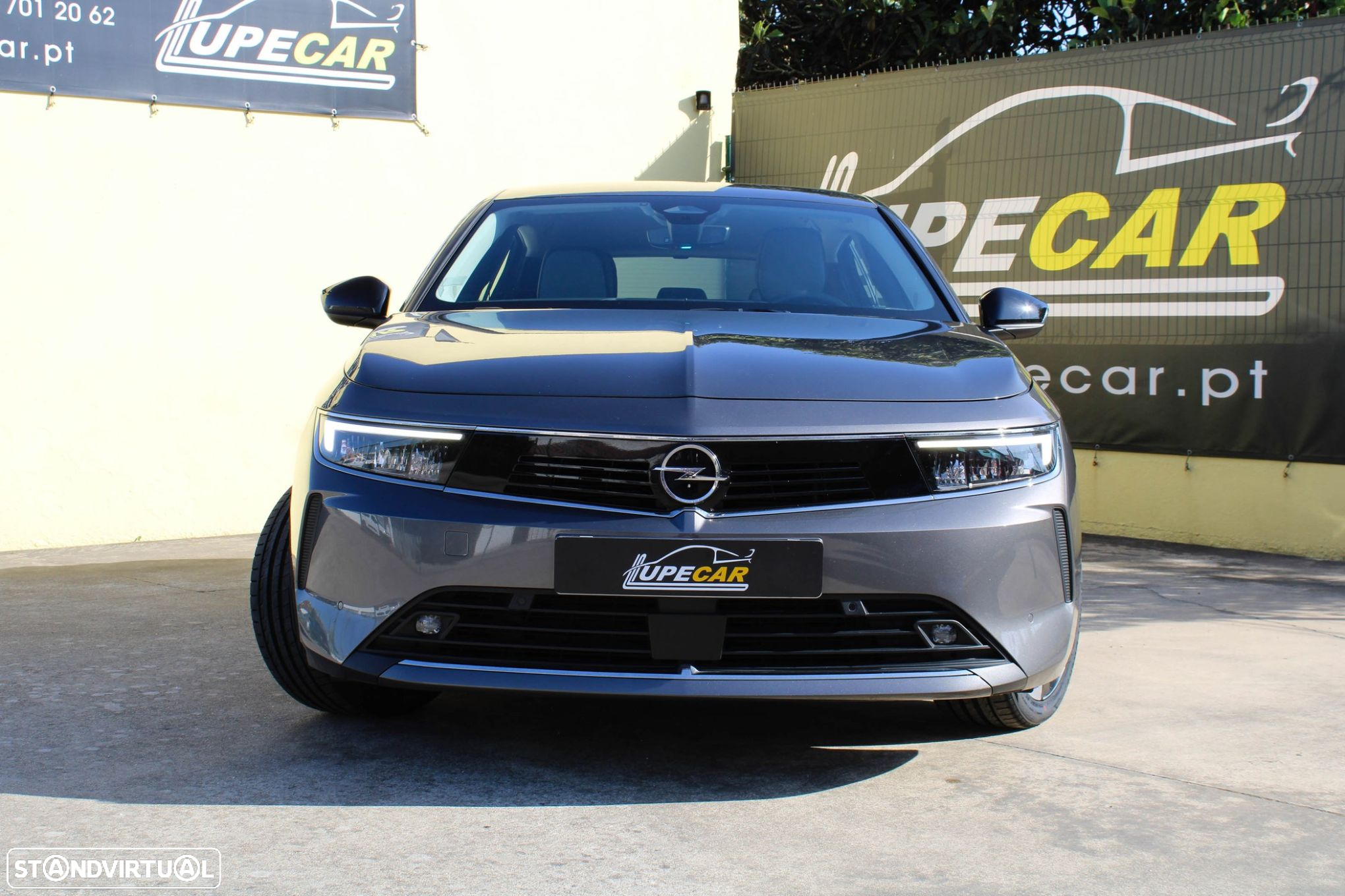 Opel Astra 1.6 T PHEV Business - 11
