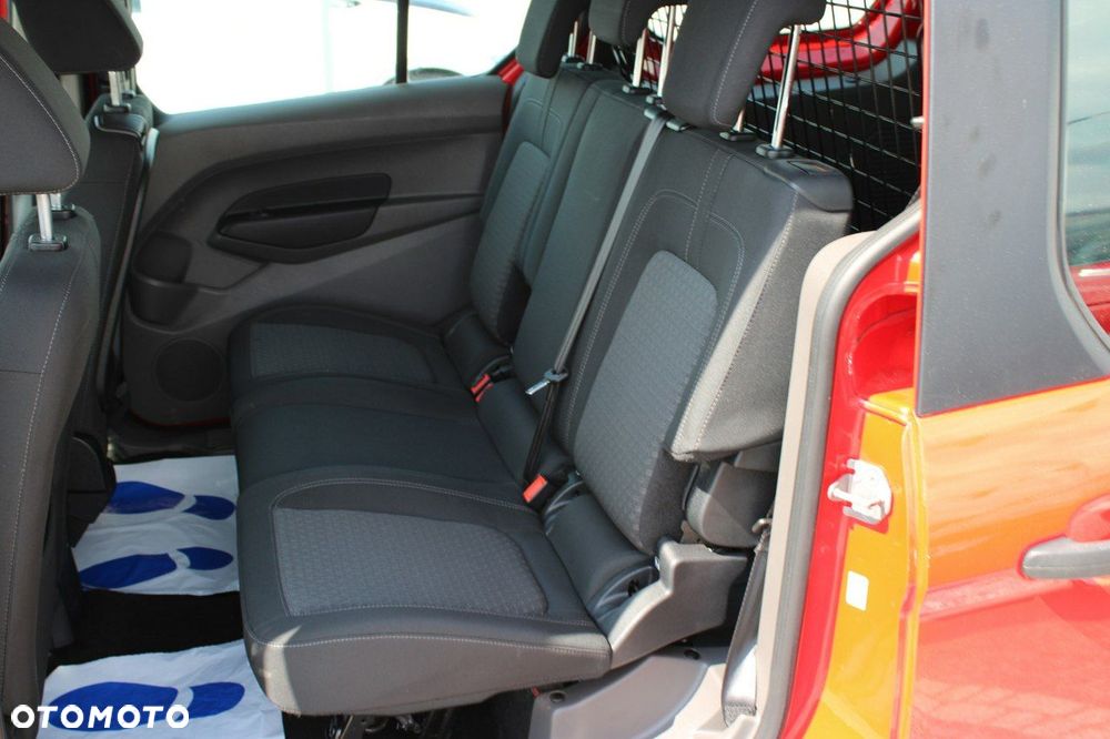 Ford Transit Connect - 15