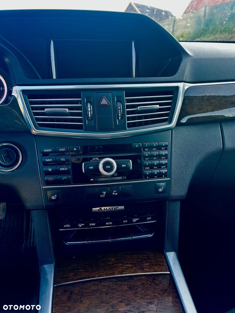 Mercedes-Benz Klasa E 350 CDI 4-Matic BlueEff Elegance - 19