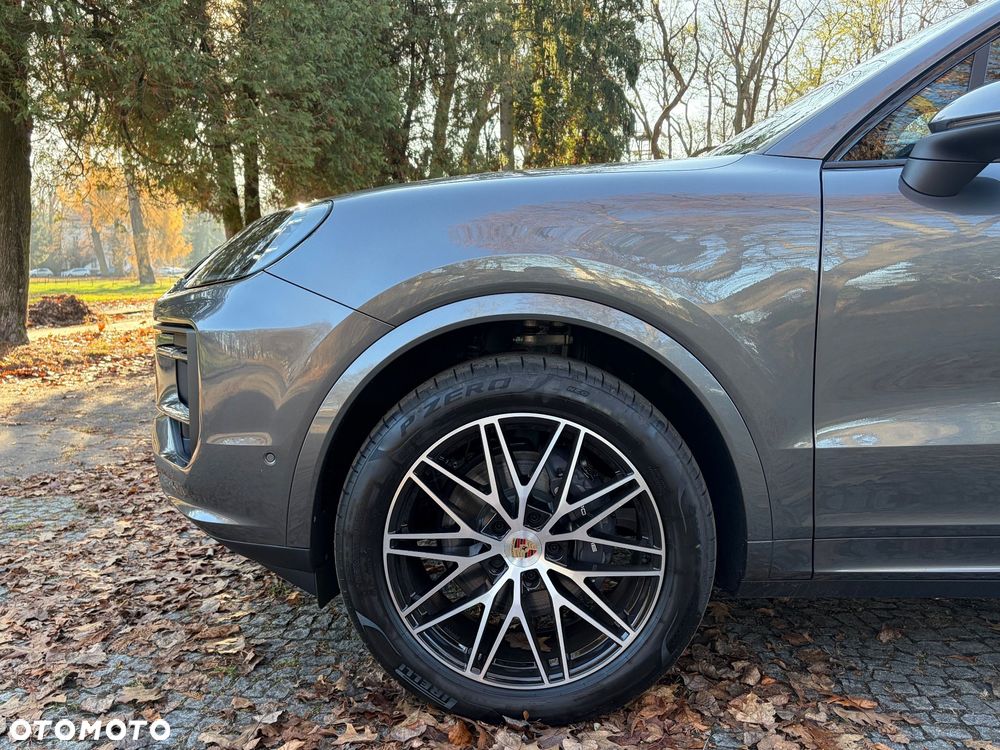 Porsche Cayenne Standard - 32