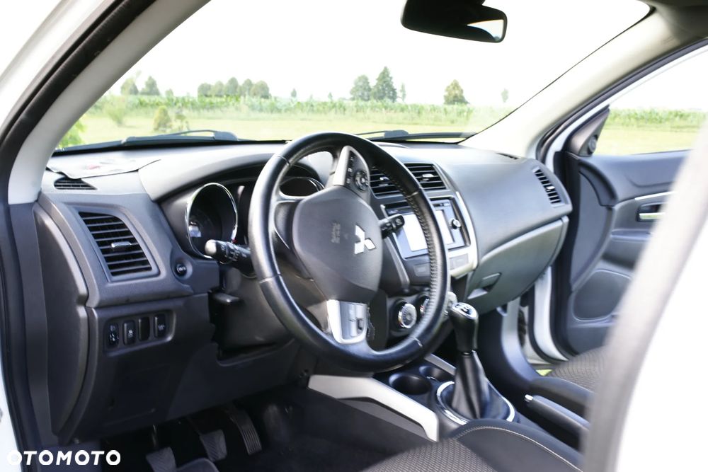 Mitsubishi ASX - 6