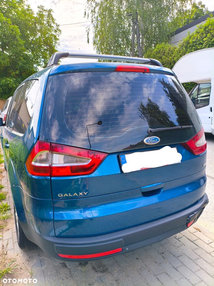 Ford Galaxy 2.0 TDCi Ghia - 4