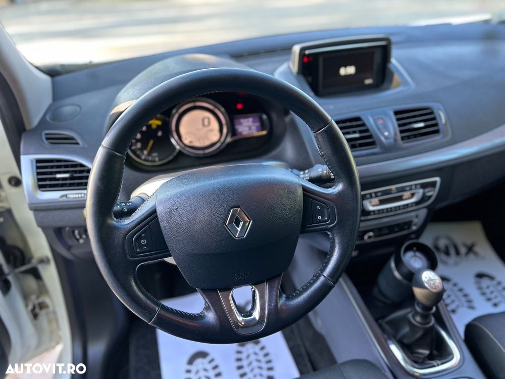 Renault Megane 1.5 dCI Privilege - 13