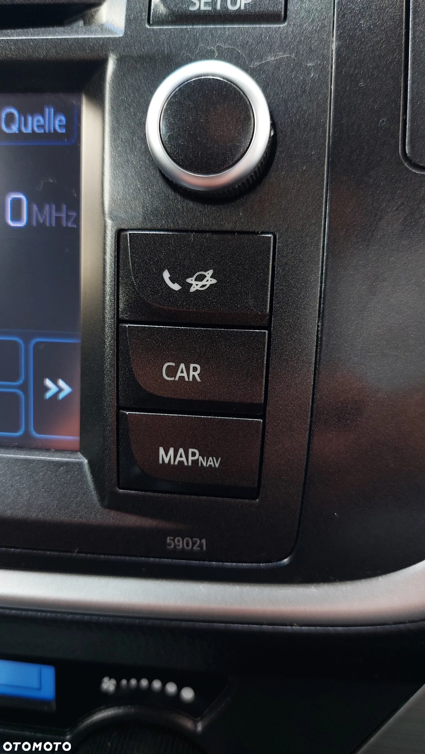 Toyota Auris 1.6 Premium MS - 20